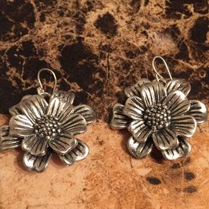 Unique Silver Flower Earrings